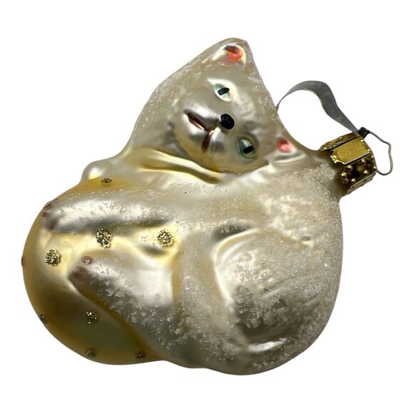 Midwest Blown Glass Christmas Ornament White Kitty Curled Up - Picture 1 of 7